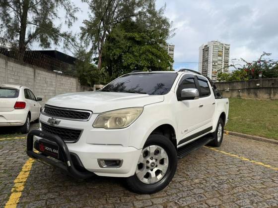 CHEVROLET S10 2.4 LTZ 4X2 CD 8V FLEX 4P MANUAL CHEVROLET S10 2.4 LTZ 4X2 CD 8V FLEX 4P MANUAL